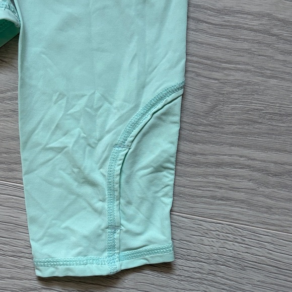 Aqua Long Sleeve BloqUV UPF Crop Top - Picture 4 of 5